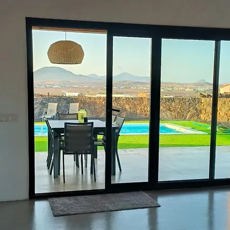 Villa Volcanes